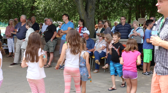 crowd kids