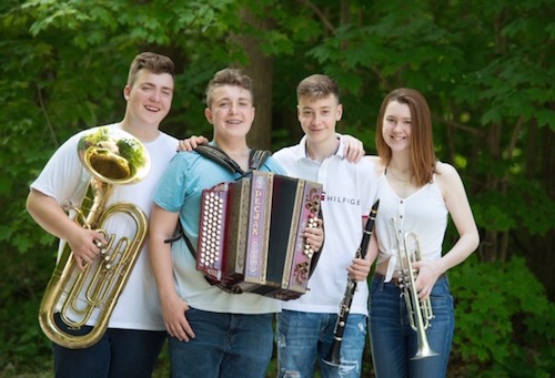 Mladi Kanadcani Band1
