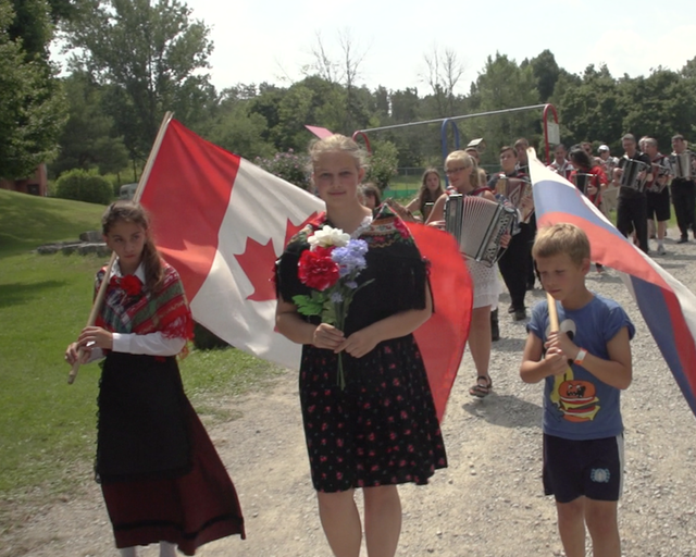 ParadeOfButtonAccordions a